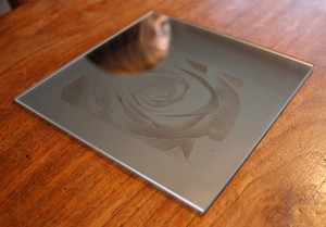 Gravure laser miroir avec laser fibre