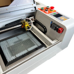 Machine laser sûre pour une large gamme d'applications